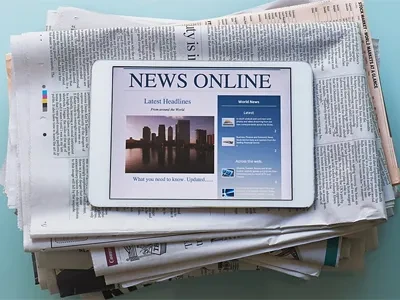 Маленькі ДАІшники у світловідбиваючих костюмах