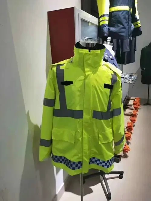 Яка користь від світловідбиваючого одягу?